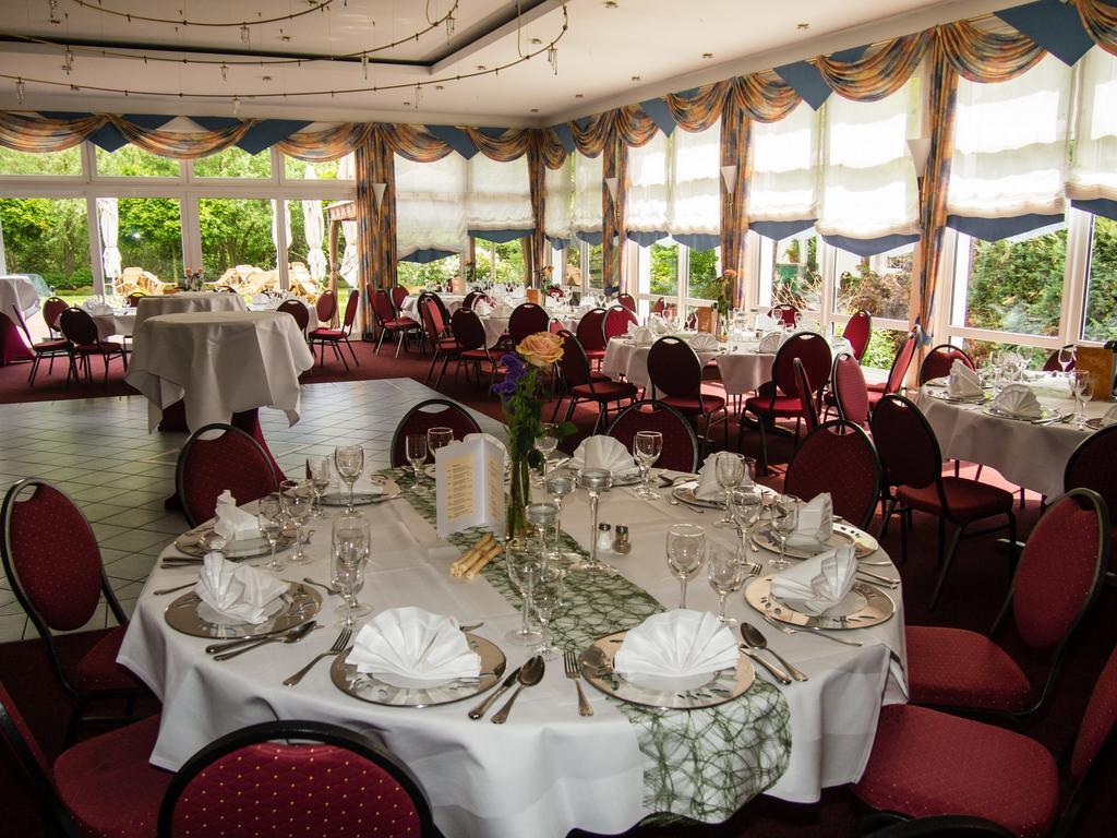 Hotel Restaurant Zum Werdersee Бремен Екстер'єр фото