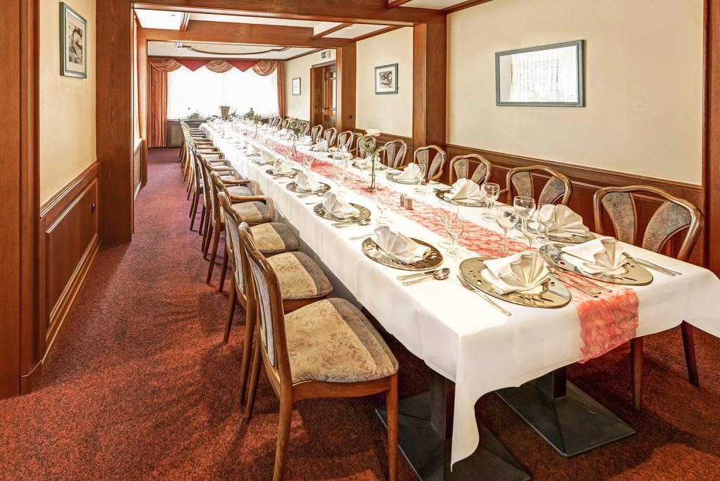 Hotel Restaurant Zum Werdersee Бремен Екстер'єр фото